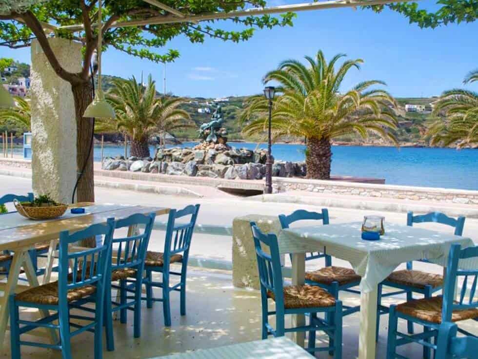 Loukia Studios and Suites Kini Syros - Best Restaurants in Syros